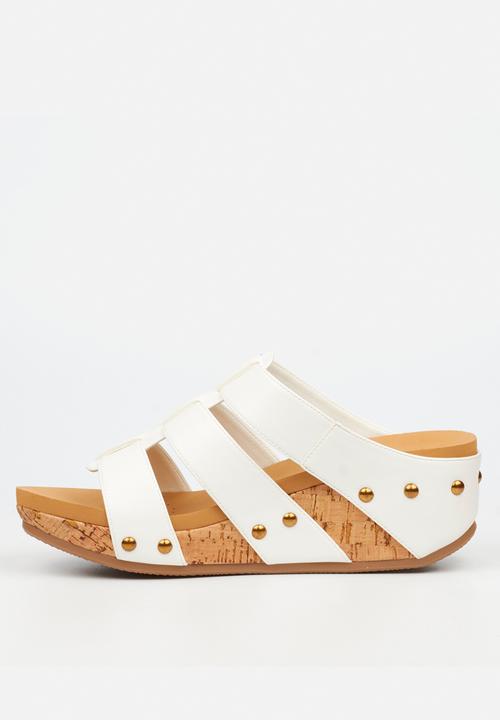 Butterfly Feet - Dido 7 mule sandal - white