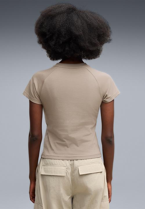 PUMA - Puma Sport Slim Graphic Tee - Mouse Gray