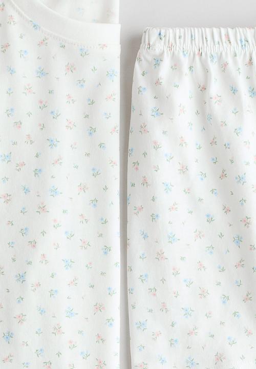 H&M - Cotton pyjamas - cream/floral