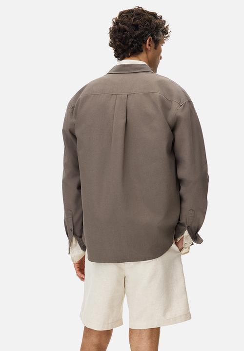 H&M - Regular fit linen-blend shorts - cream