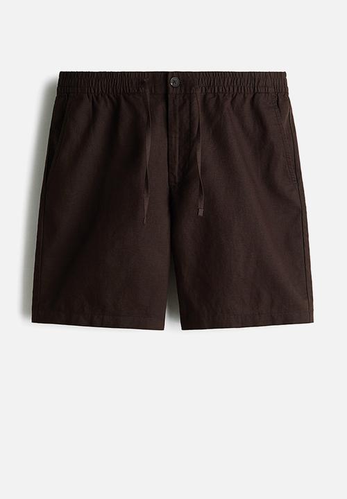 H&M - Regular fit linen-blend shorts - dark brown