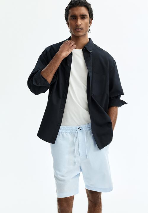 H&M - Regular fit linen-blend shorts - light blue