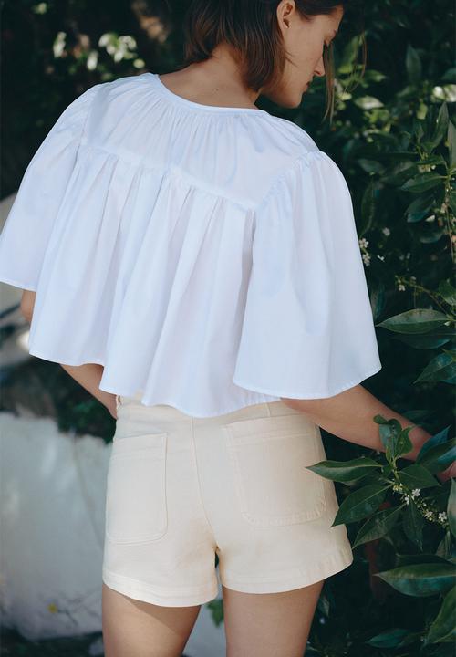 H&M - High-waisted denim shorts - light yellow