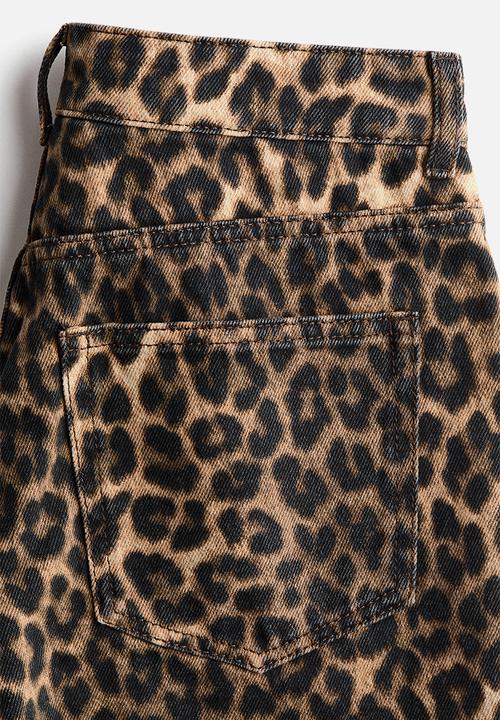 H&M - Denim bermuda shorts - beige/leopard print