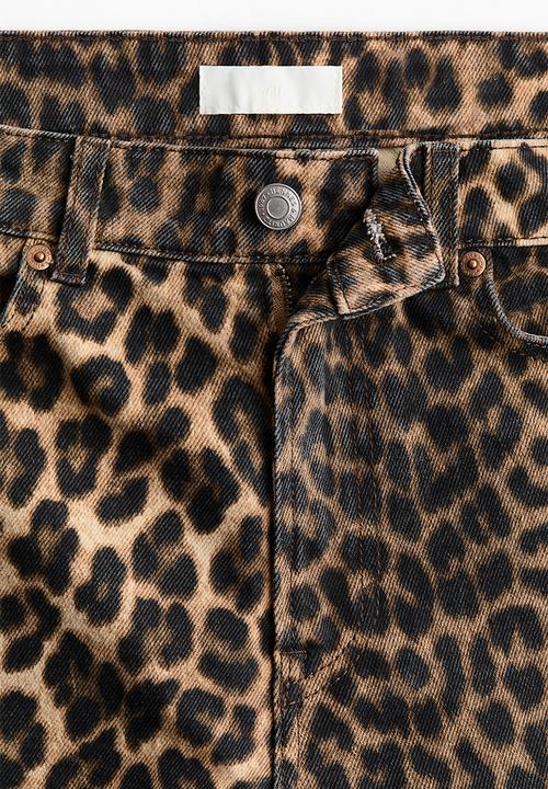 H&M - Denim bermuda shorts - beige/leopard print
