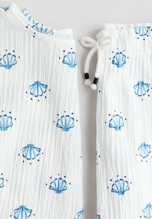 H&M - 2-piece frill-trimmed set - white/seashells