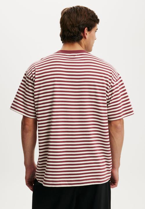 Cotton On - Box Fit T-shirt - Redwood/Oat Stripe