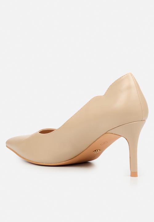Miss Black - Nola 6 classic scallop heel - natural