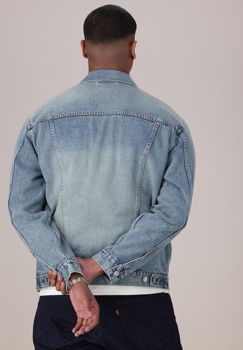 Levi’s® - Relaxed Fit Trucker ZA - Wherever You Are - Med Indigo 