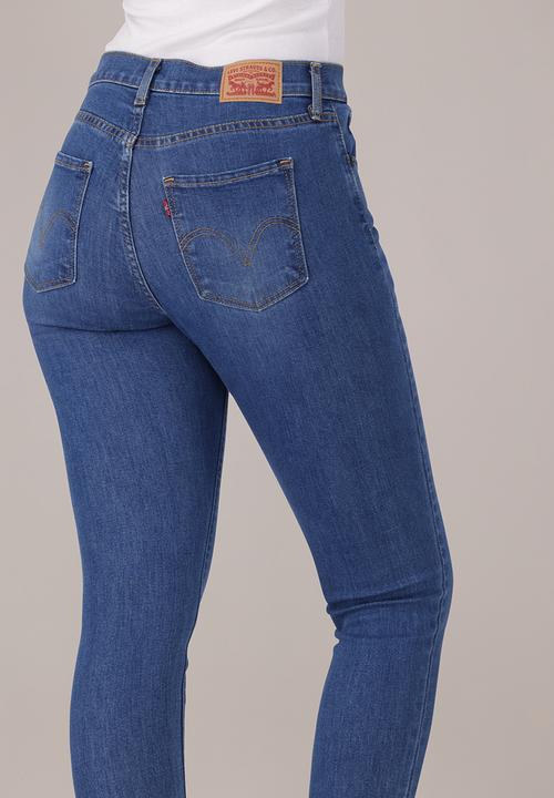 Levi’s® - Curvy Hirise Super Skinny - Everyone's A Winner Club