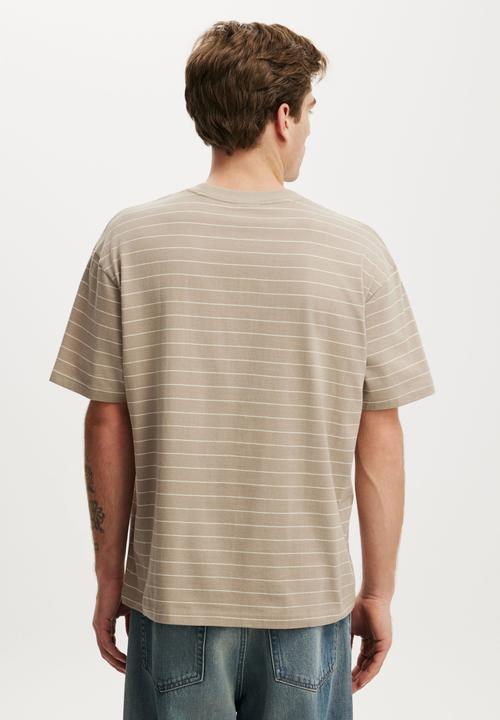 Cotton On - Everyday Fit T-Shirt-Hazelnut / Bone Stripe