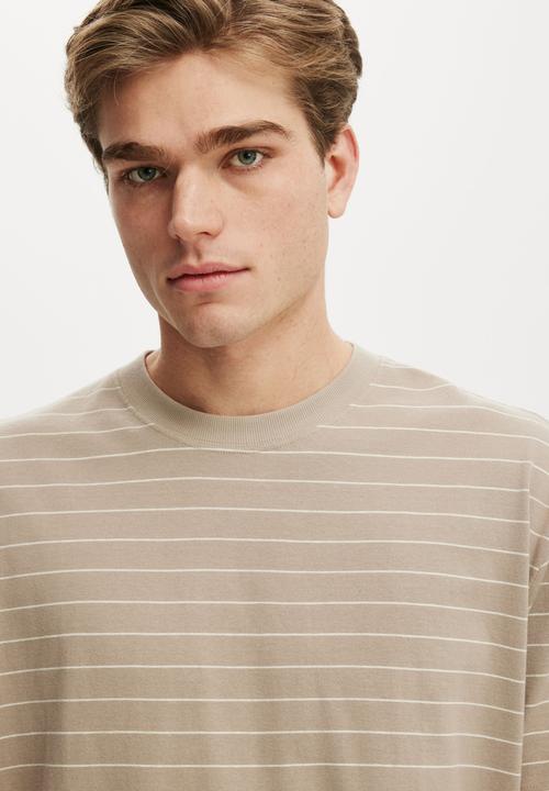 Cotton On - Everyday Fit T-Shirt-Hazelnut / Bone Stripe