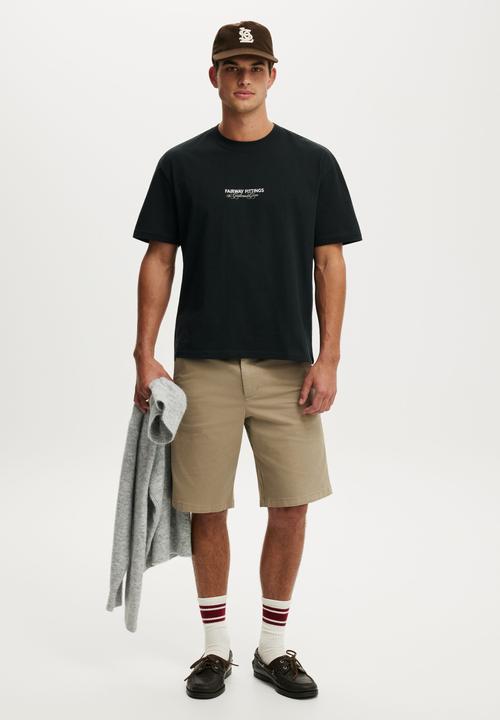 Cotton On - Everyday Fit Graphic T-Shirt-Black / Fairway Fittings