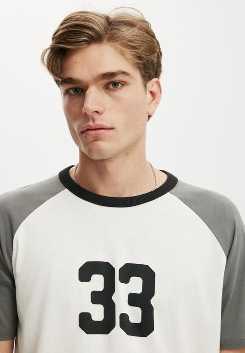 Cotton On - Fitted Graphic T-Shirt-Cloud / Slate Stone 33