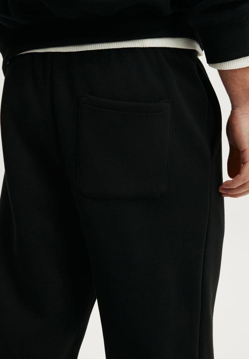 Cotton On - Baggy Track Pant - Black