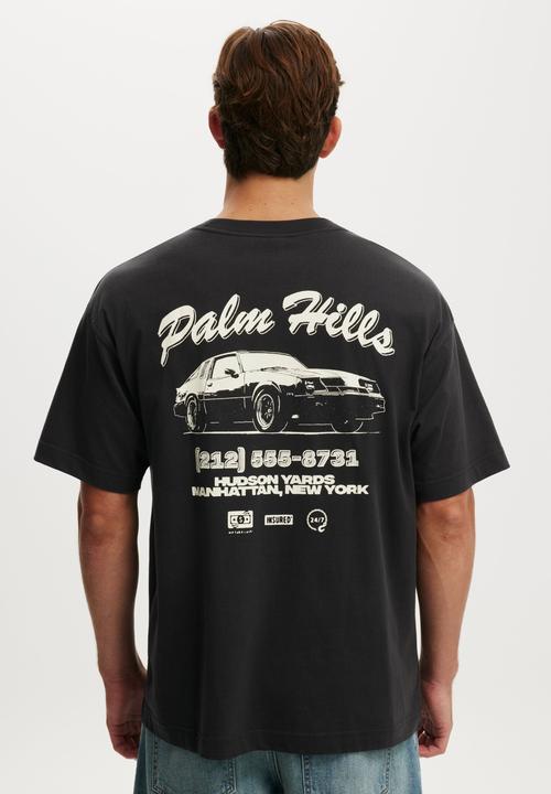 Cotton On - Box Fit Graphic T-Shirt  - Washed Black / Palm Hills