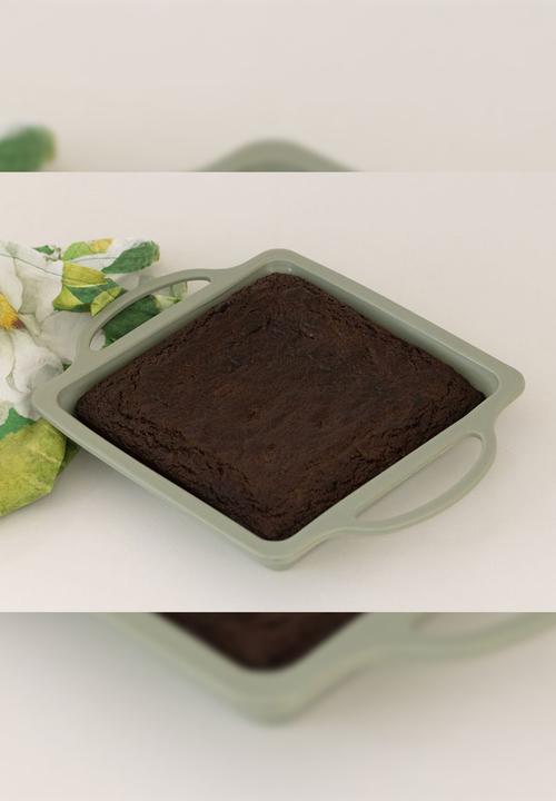 Home Classix - Home Classix Silicone Square Cake Pan With Solid Handle - medium green