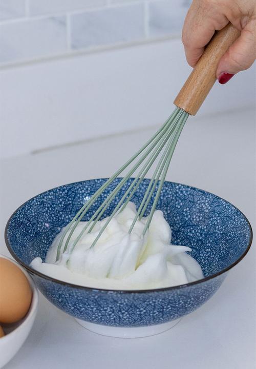Home Classix - Home Classix Silicone Whisk Beech Wood Handle 27.5cm