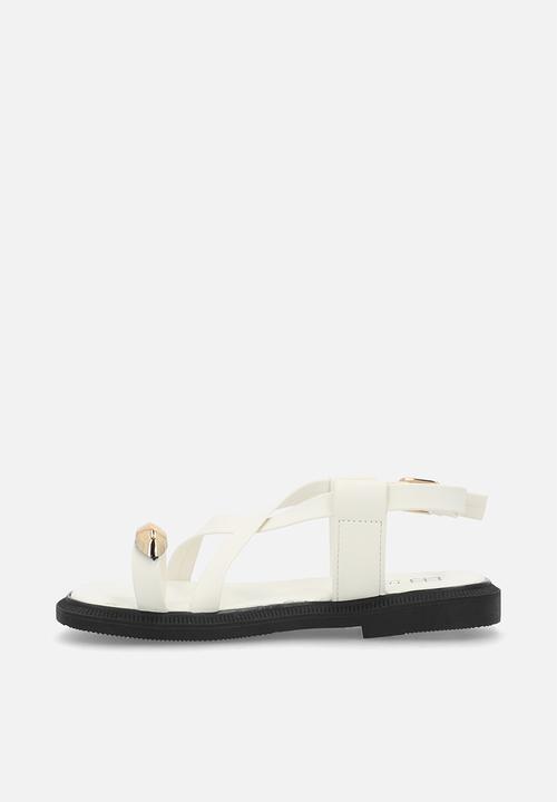 Pop Candy - Toe ring sandals - off white