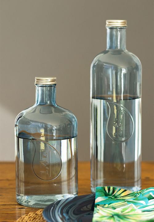 Home Classix - Home Classix Glass Sapphire bottle - 1.40lt