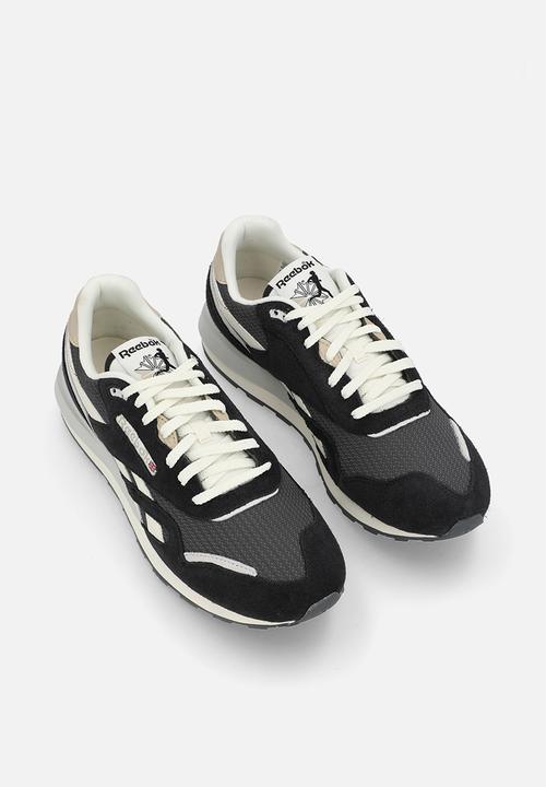 Reebok - Classic Nylon-Black/Almostblack/Vintagechalk
