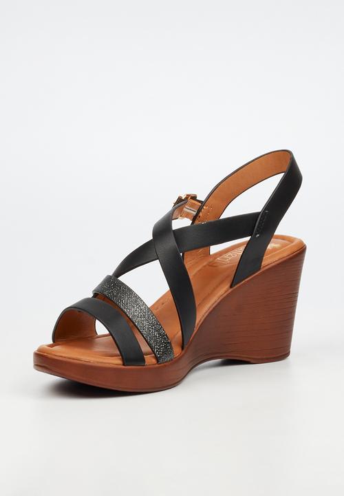 Butterfly Feet - Allora 5 strappy wedge heel - black