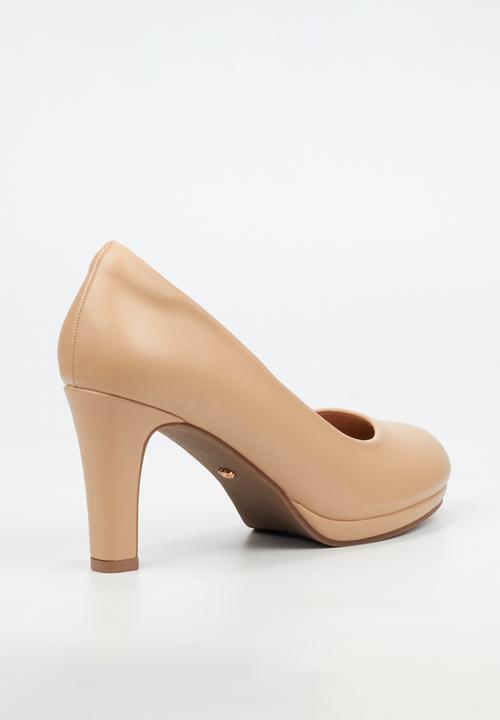 Butterfly Classics - Amethyst 1 court heel - beige