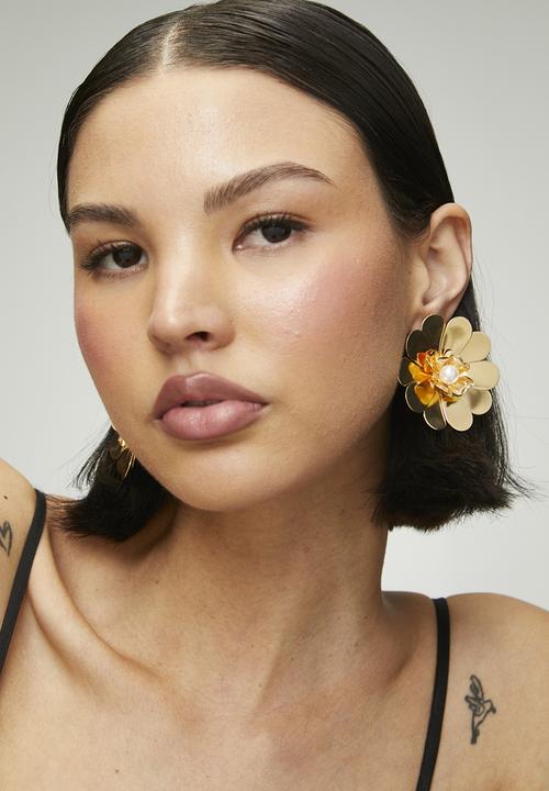 Tessa Design - Yvaine Floral Pearl Earrings-Gold