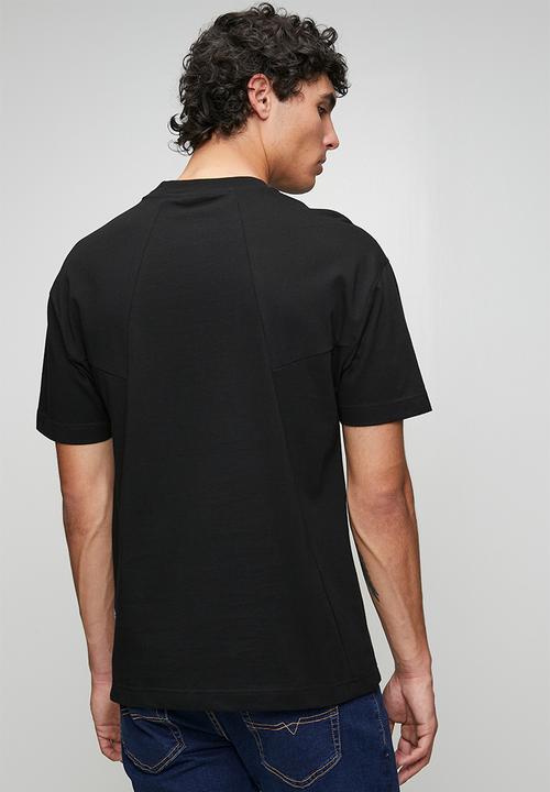 POLO - PJC cut and sew logo tee - black