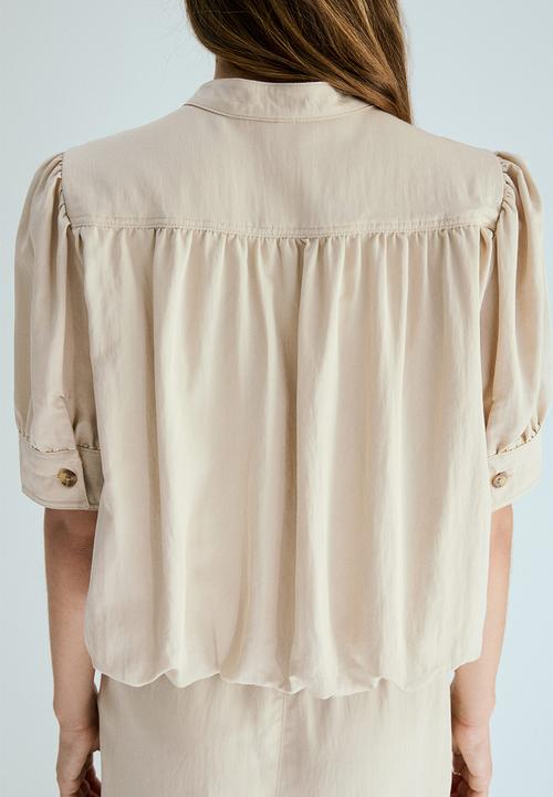 H&M - Bubble-hem twill blouse - light beige