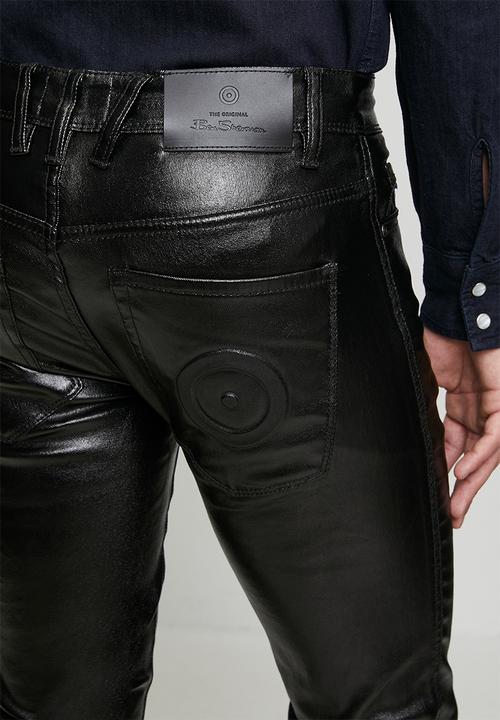 Ben Sherman - Wax Coated Sheen Slim Fit Denim - Black