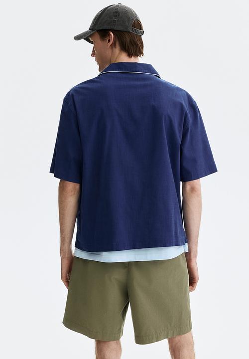 H&M - Relaxed fit cotton shorts - khaki green