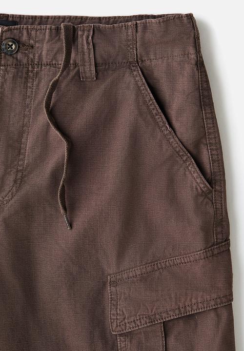 H&M - Loose fit cotton cargo shorts - brown