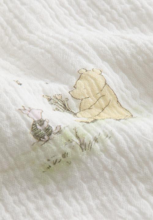 H&M - Patterned muslin blanket - light green/winnie the pooh