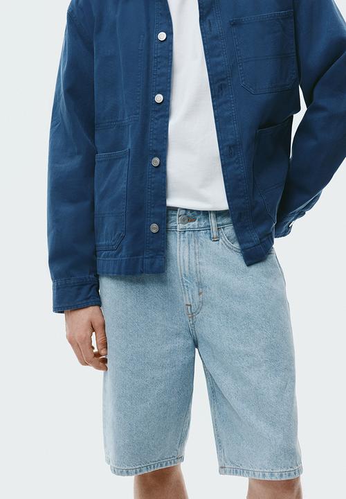 H&M - Relaxed fit denim shorts - light denim blue