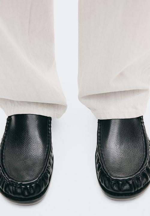 H&M - H&M Atelier: Leather loafers - black