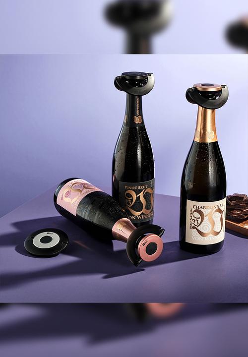 Adhoc - Adhoc Gusto Champagne stopper, Black & Gold