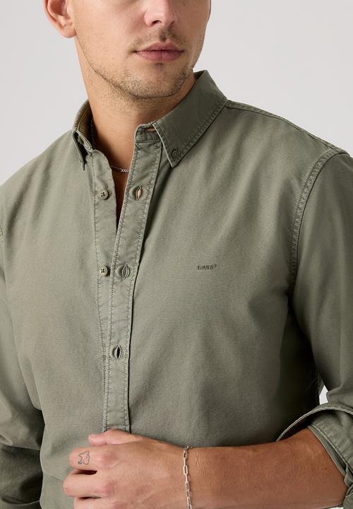 Levi’s® - AUTHENTIC BUTTON DOWN - MULLED BASIL