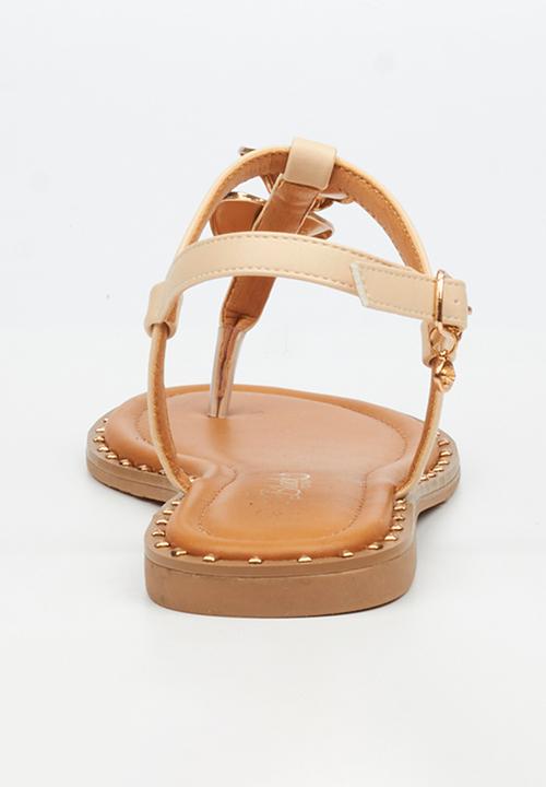 Miss Black - Alia 5 classic gold trim sandal - natural