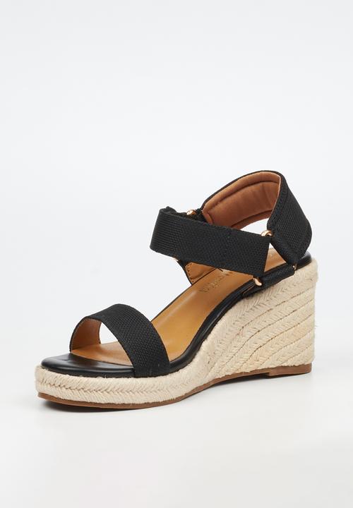 Butterfly Feet - Escada 1 espadrille wedge heel - black