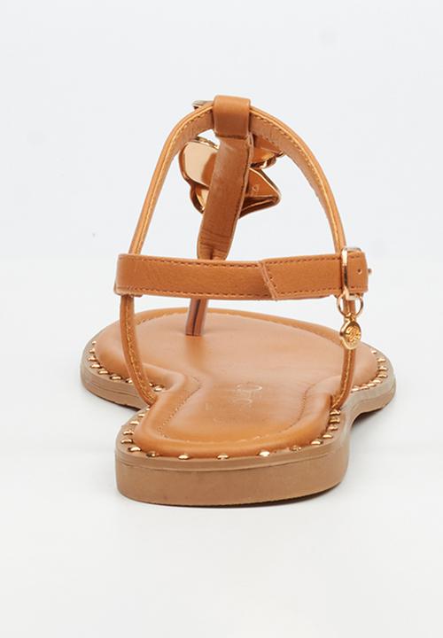 Miss Black - Alia 5 classic gold trim sandal - tan