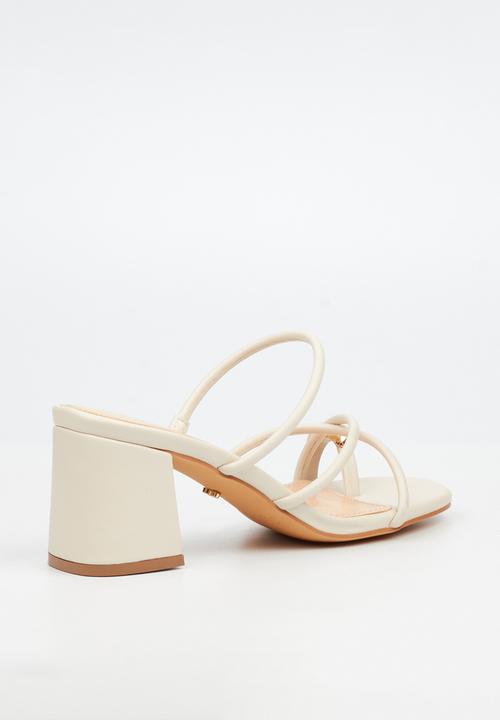 Miss Black - Bardot 10 strappy block heel - ivory