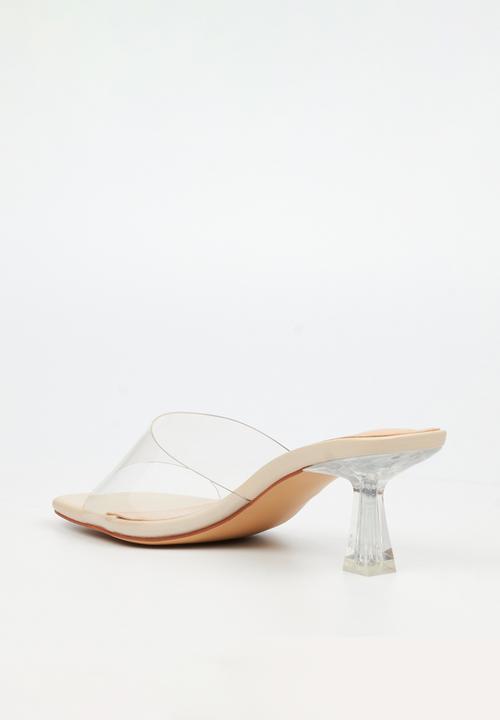 Miss Black - Edith 1 vynil strap heel - natural