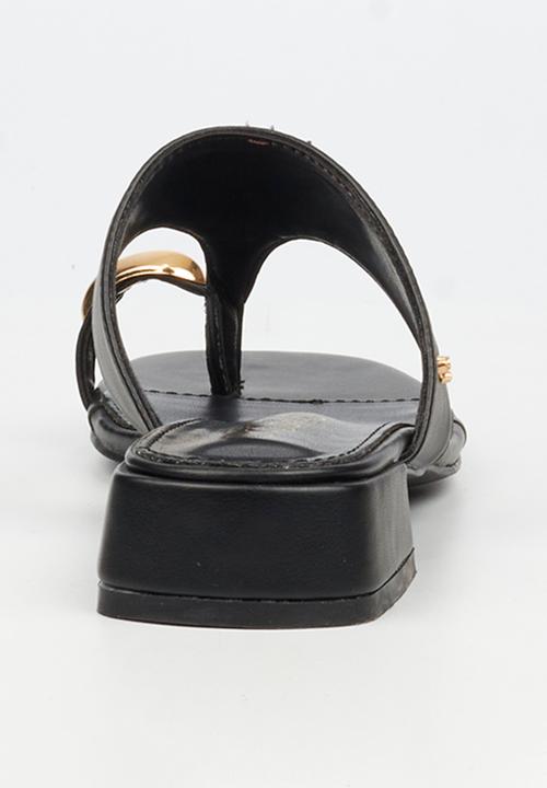 Miss Black - Joanna 1 gold trim low block heel - black