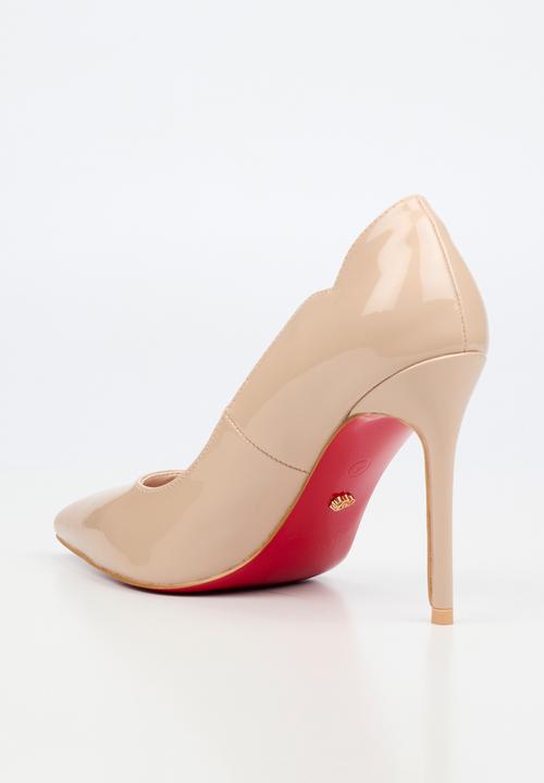 Miss Black - Lola 1 classic scallop heel - natural