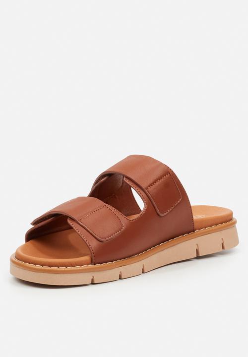 Butterfly Feet - Trace 1 velcro strap sandal - tan