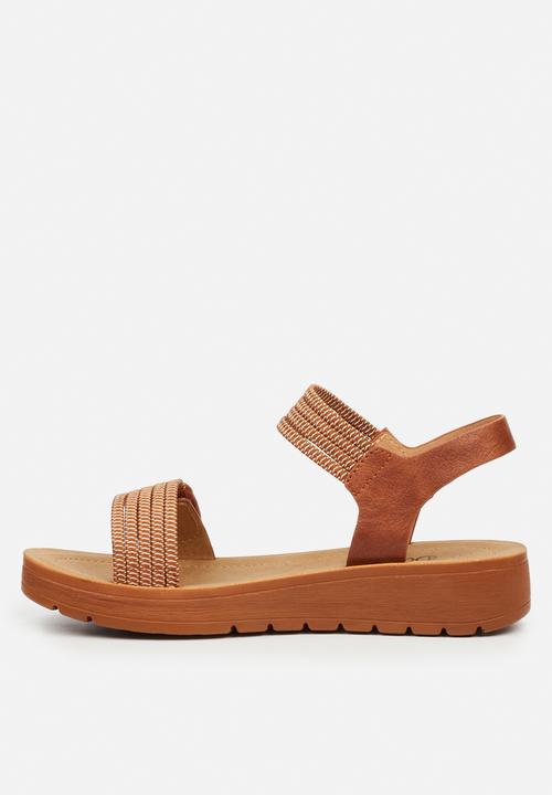 Butterfly Feet - Xara 8 ankle strap sandal - tan