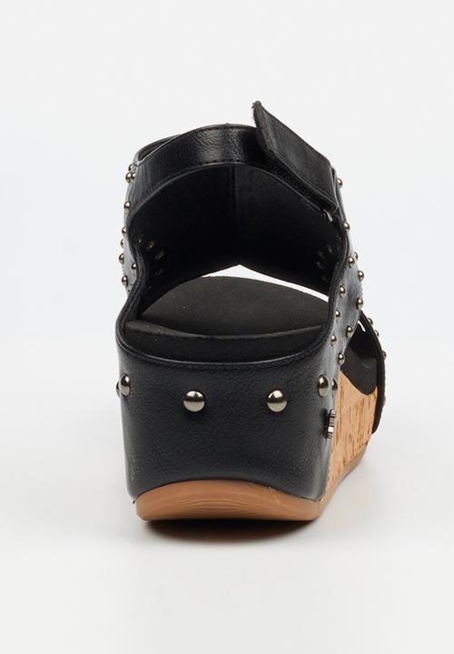 Butterfly Feet - Dido 8 studded slingback sandal - black
