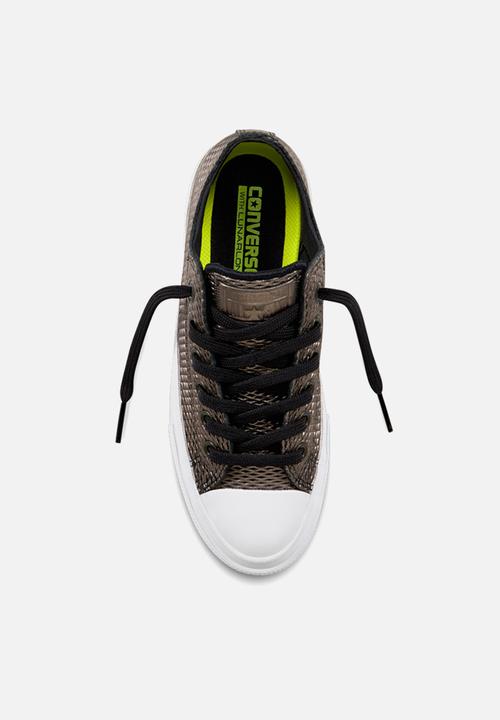 Converse - Chuck Taylor All Star II Perf Leather