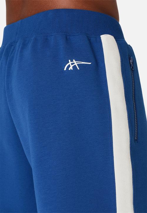 ASICS - Heritage 7In Short​- Asics Blue